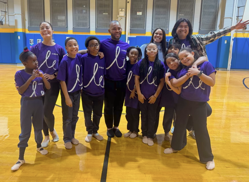 Misty Copeland with BE BOLD students and teaching artists at the Union Settlement: Gaylord White Community Center